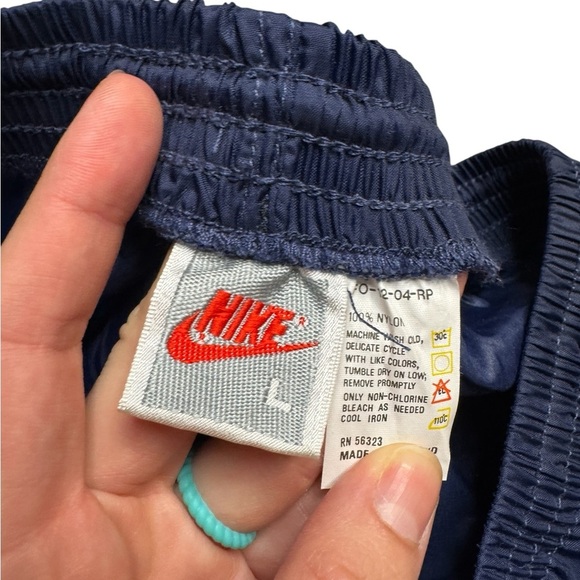 ✨ Vintage 80s Nike Red Tag Blue Nylon Windbreaker Track Pants Size L RARE ✨ - Picture 5 of 5